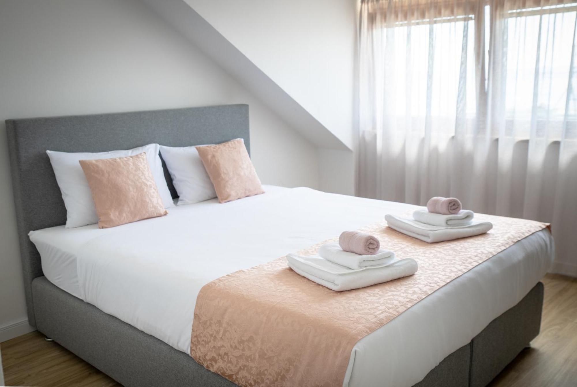 Bed & Breakfast Portun In The Center Baska Voda Luaran gambar