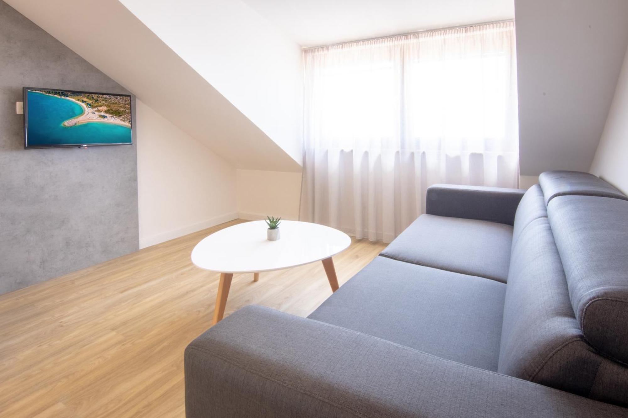Bed & Breakfast Portun In The Center Baska Voda Luaran gambar