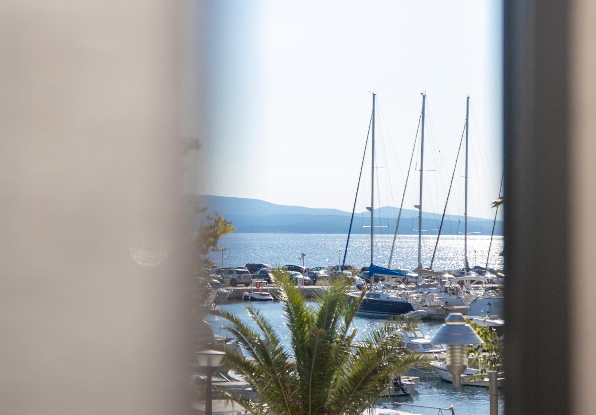 Bed & Breakfast Portun In The Center Baska Voda Luaran gambar