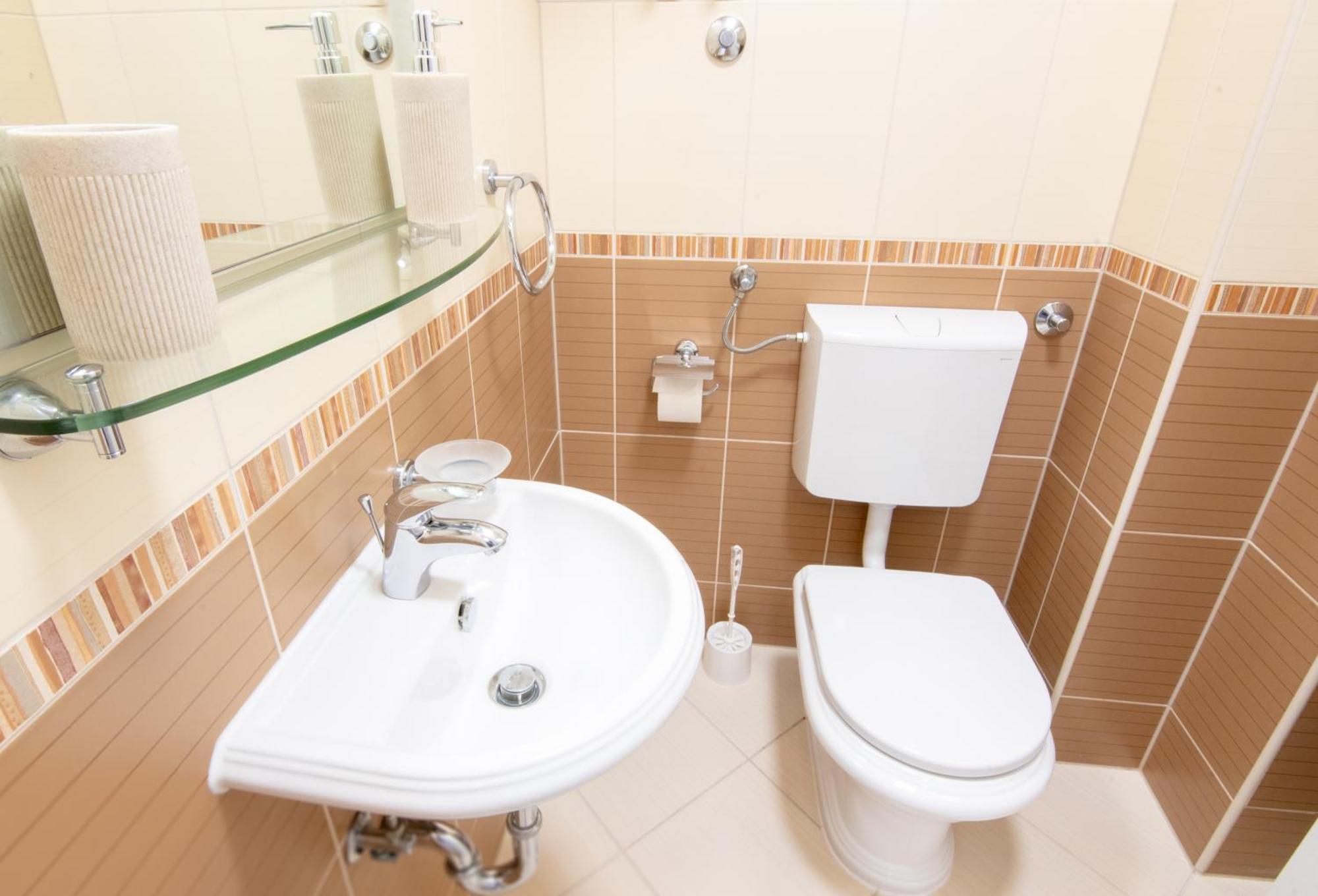 Bed & Breakfast Portun In The Center Baska Voda Luaran gambar