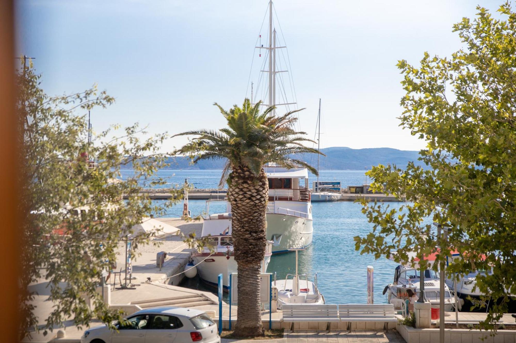 Bed & Breakfast Portun In The Center Baska Voda Luaran gambar
