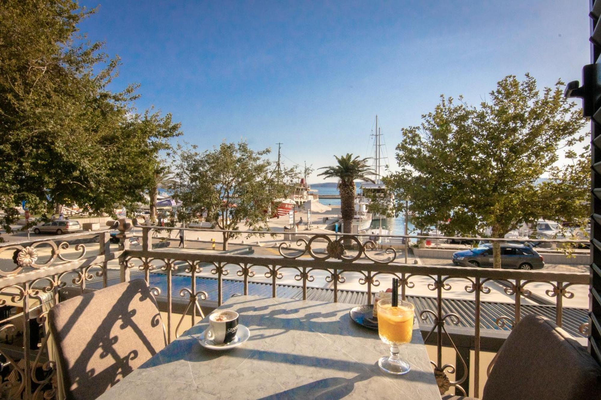 Bed & Breakfast Portun In The Center Baska Voda Luaran gambar