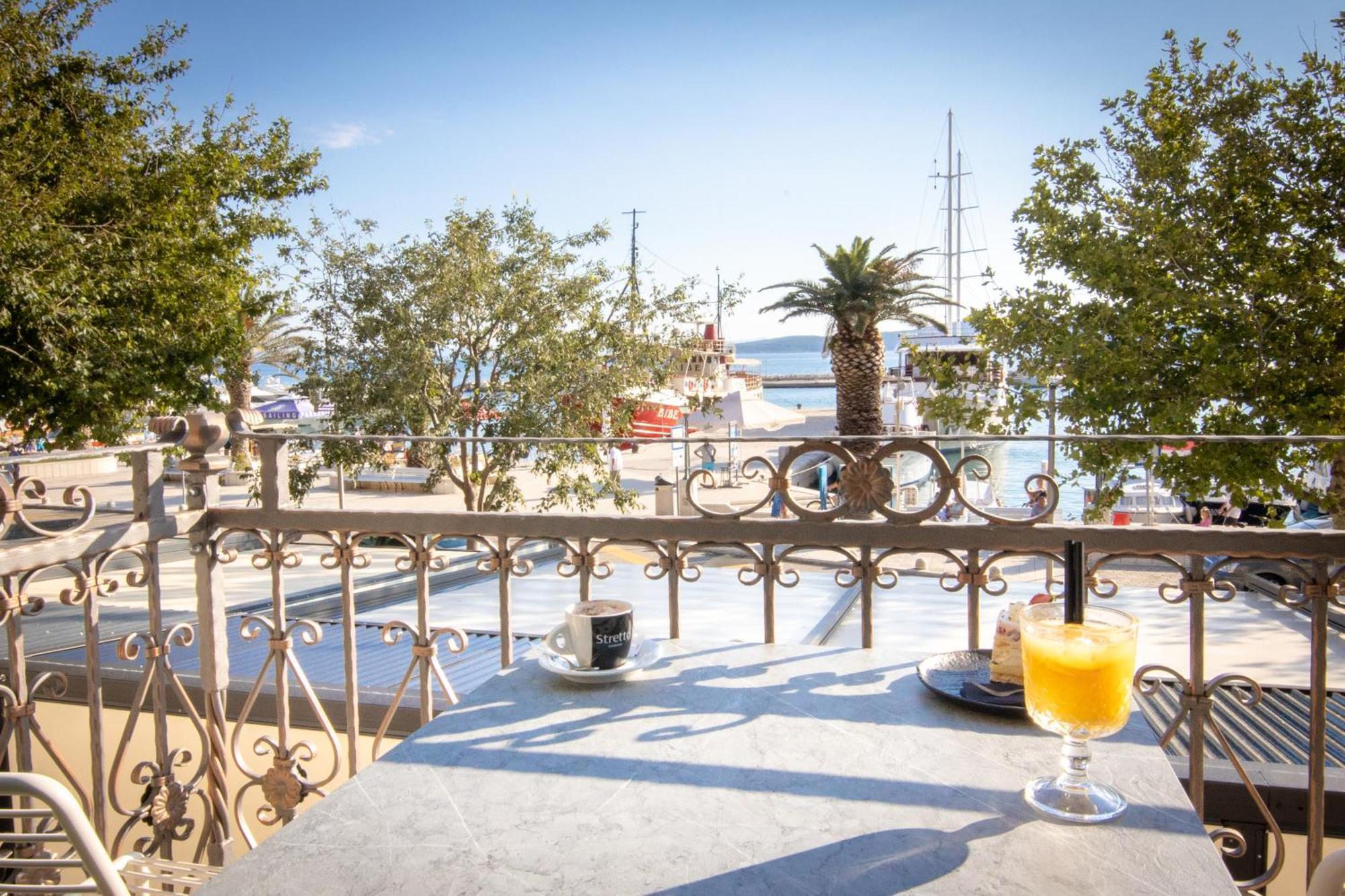 Bed & Breakfast Portun In The Center Baska Voda Luaran gambar